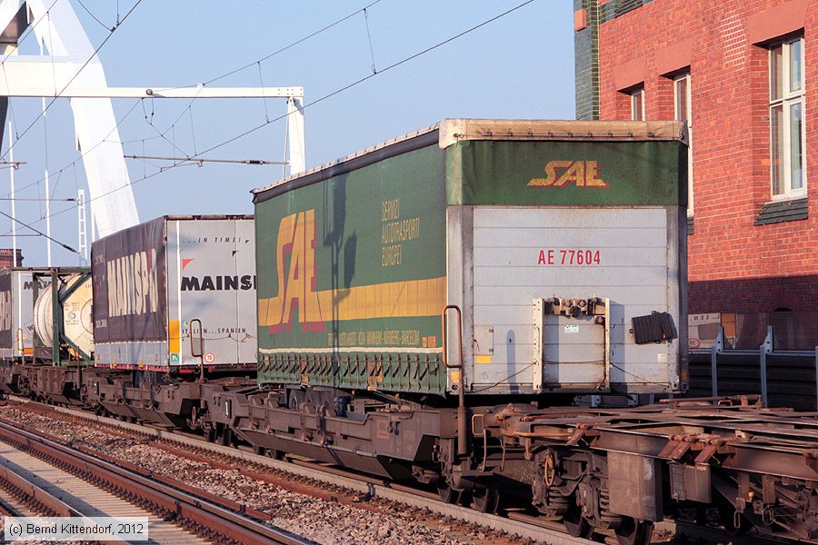 CH-HUPAC - 33854506761-7
/ Bild: chhupac338545067617_bk1207240055.jpg