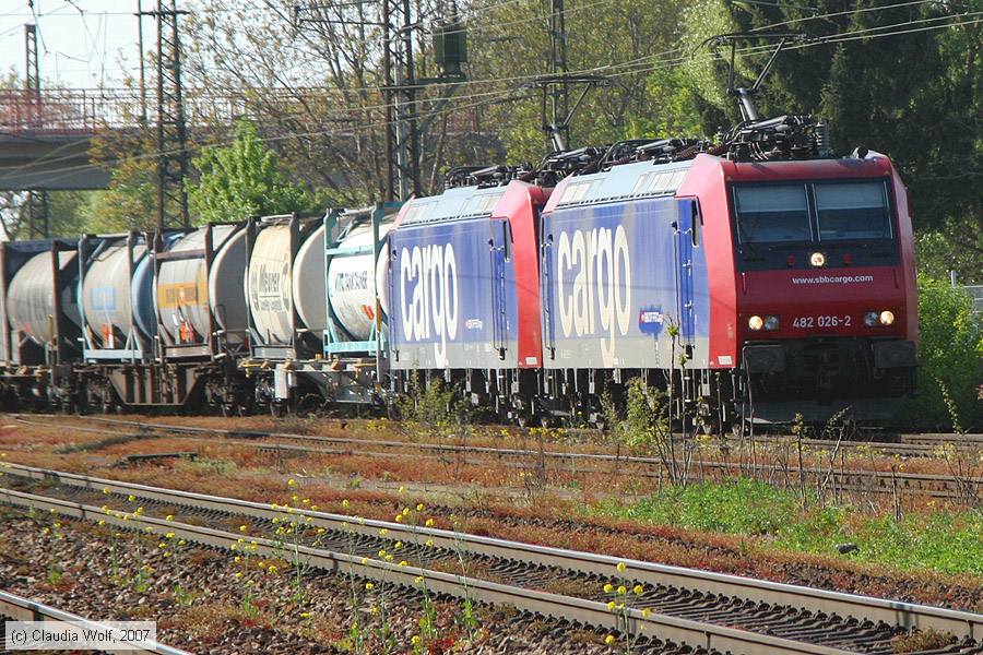 SBB Cargo - 482026-2
/ Bild: sbb4820262_cw0704200043.jpg SBB Cargo - 482026-2
/ Bild: sbb4820262_cw0704200043.jpg