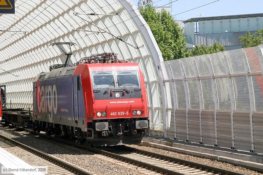 SBB Cargo - 482039-5
/ Bild: sbb4820395_bk0606120058.jpg
