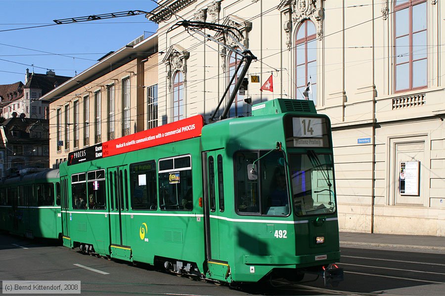 Basel - Straßenbahn - 492
/ Bild: basel492_bk0802240379.jpg