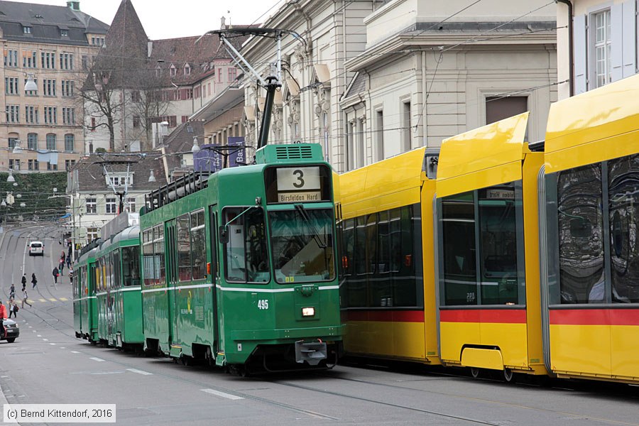 Basel - Straßenbahn - 495
/ Bild: basel495_bk1603310592.jpg