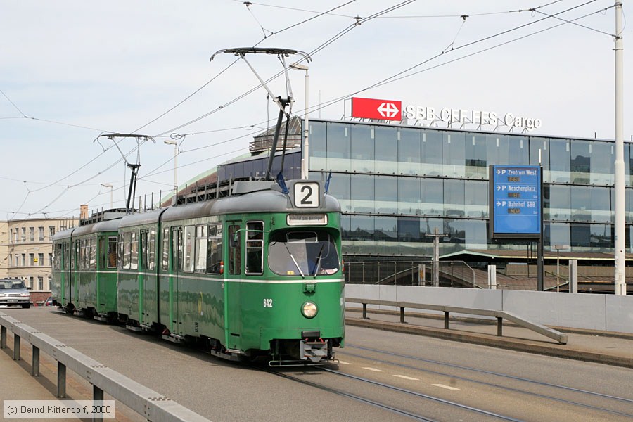 Basel - Straßenbahn - 642
/ Bild: basel642_bk0803300238.jpg