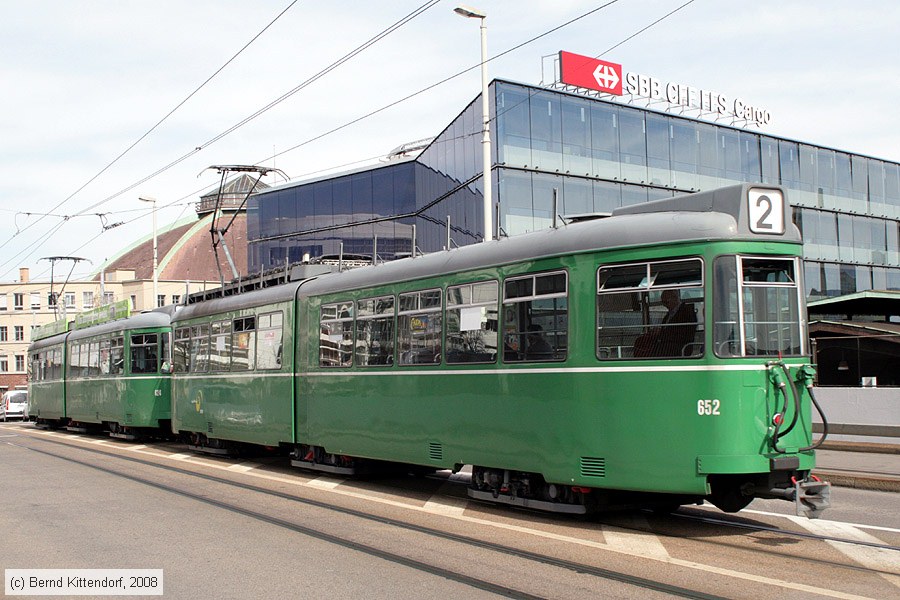 Basel - Straßenbahn - 652
/ Bild: basel652_bk0803300234.jpg Basel - Straßenbahn - 652
/ Bild: basel652_bk0803300234.jpg