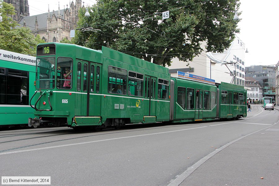 Basel - Straßenbahn - 665
/ Bild: basel665_bk1408110554.jpg