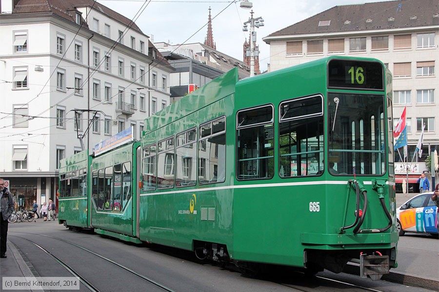 Basel - Straßenbahn - 665
/ Bild: basel665_bk1408110656.jpg Basel - Straßenbahn - 665
/ Bild: basel665_bk1408110656.jpg