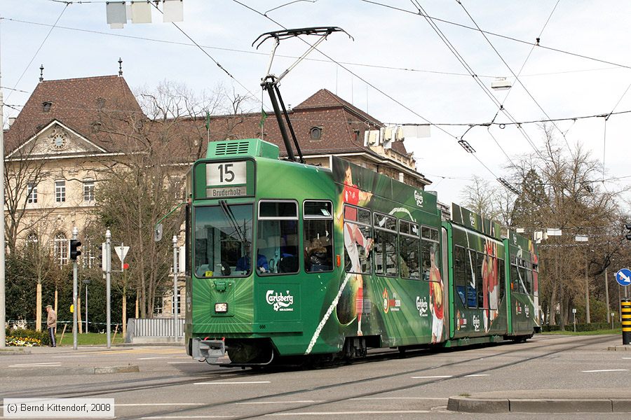 Basel - Straßenbahn - 666
/ Bild: basel666_bk0803300184.jpg