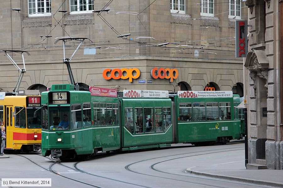 Basel - Straßenbahn - 668
/ Bild: basel668_bk1408110397.jpg