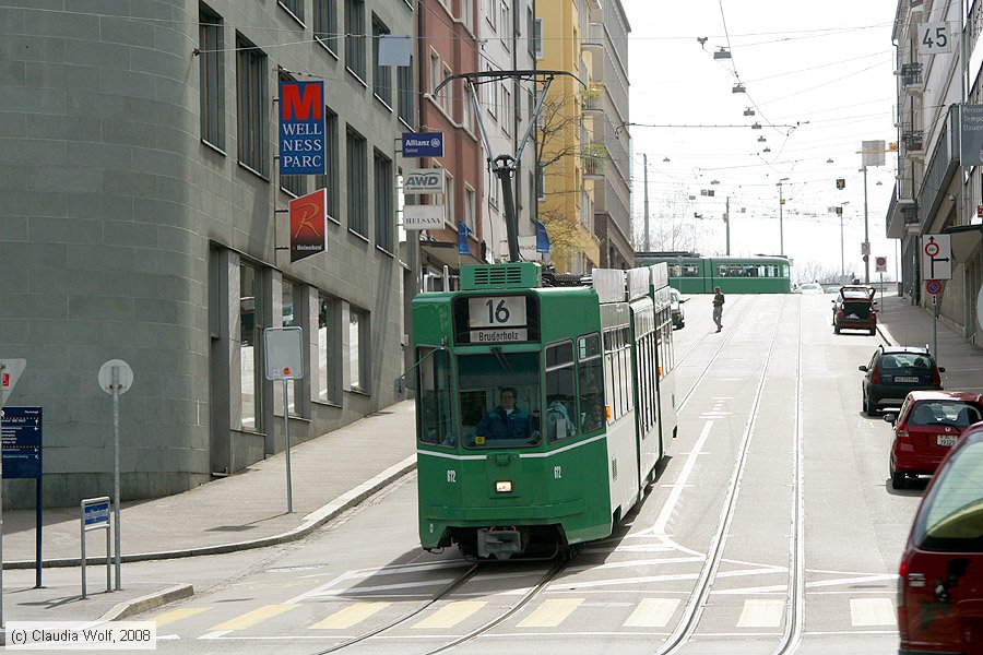 Basel - Straßenbahn - 672
/ Bild: basel672_cw0803300196.jpg Basel - Straßenbahn - 672
/ Bild: basel672_cw0803300196.jpg