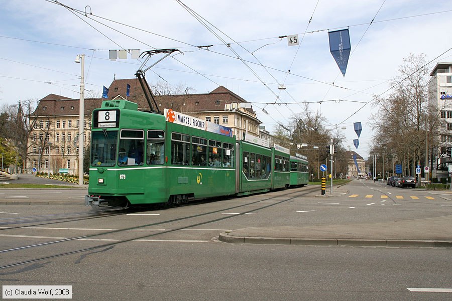 Basel - Straßenbahn - 679
/ Bild: basel679_cw0803300151.jpg Basel - Straßenbahn - 679
/ Bild: basel679_cw0803300151.jpg