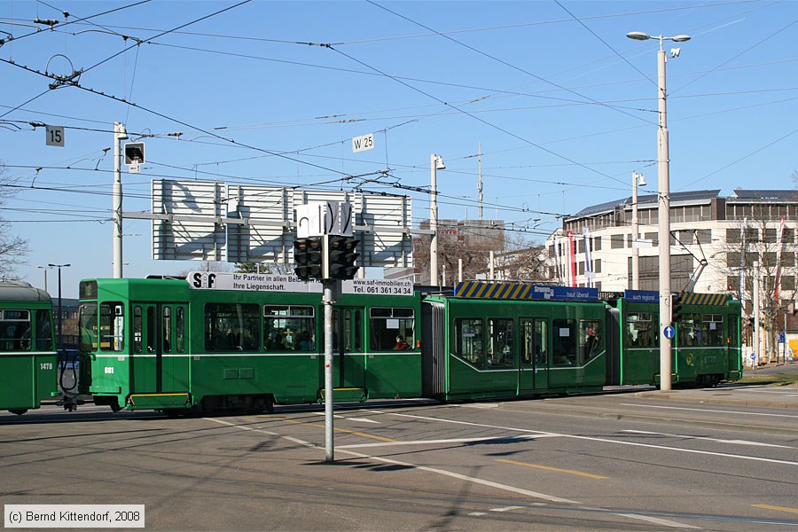 Basel - Straßenbahn - 681
/ Bild: basel681_bk0802240202.jpg