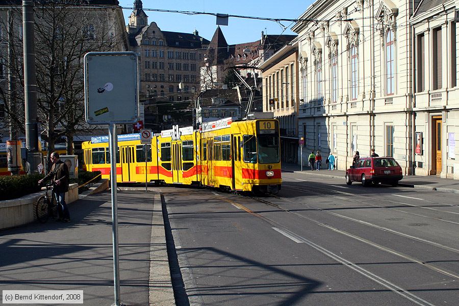 Basel - BLT - 203
/ Bild: basel203_bk0802240362.jpg
