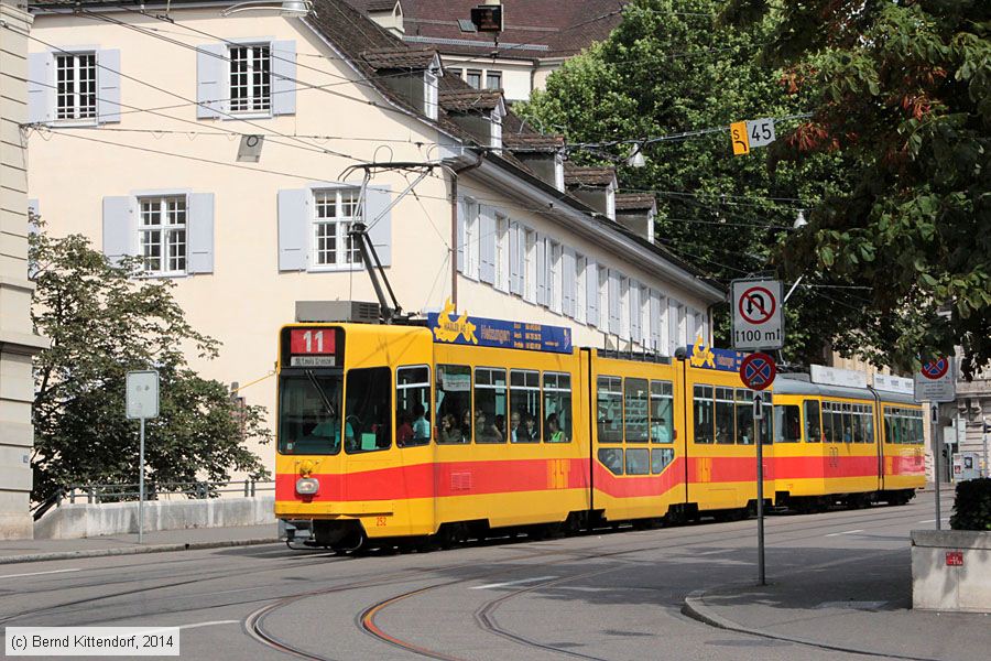 Basel - BLT - 252
/ Bild: basel252_bk1408110479.jpg