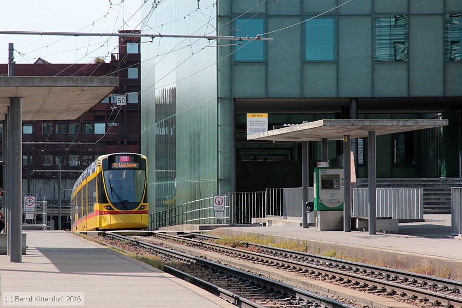 Basel - BLT - 177
/ Bild: basel177_bk1605060352.jpg Basel - BLT - 177
/ Bild: basel177_bk1605060352.jpg