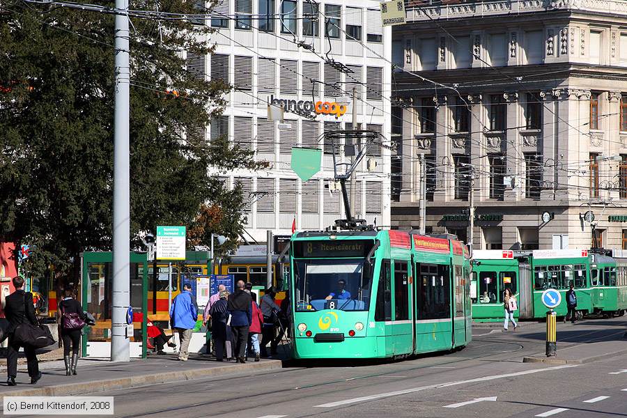 Basel - Straßenbahn - 308
/ Bild: basel308_bk0802240249.jpg