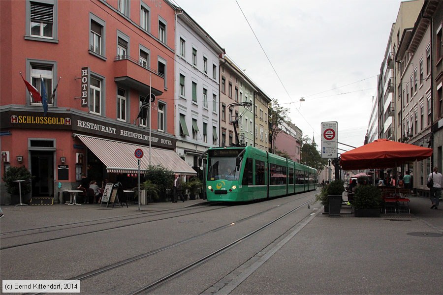 Basel - Straßenbahn - 309
/ Bild: basel309_bk1408110224.jpg