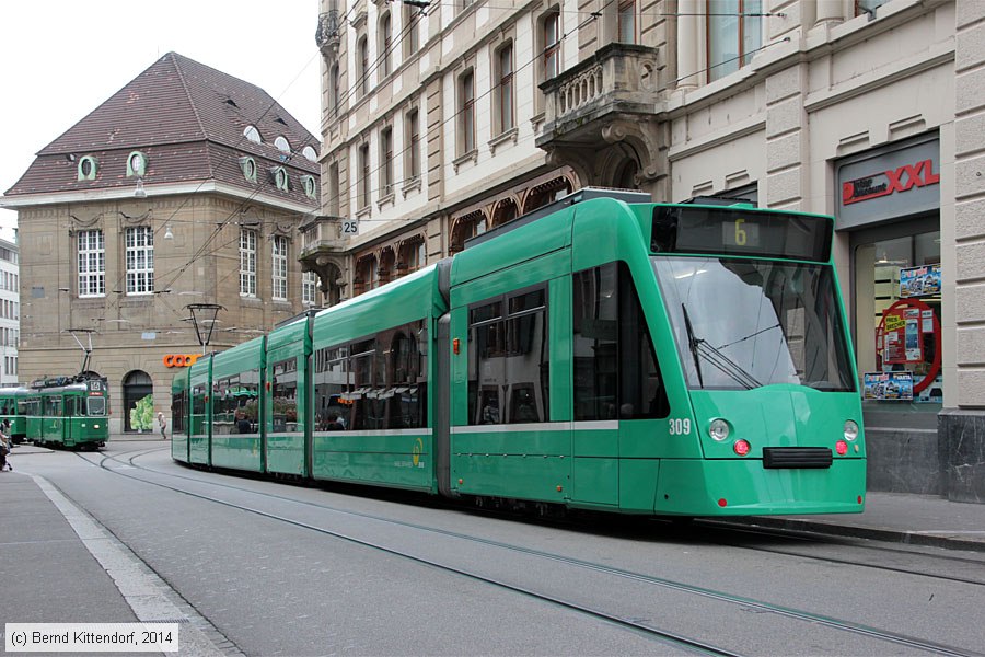 Basel - Straßenbahn - 309
/ Bild: basel309_bk1408110403.jpg