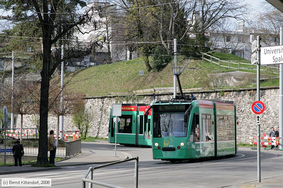Basel - Straßenbahn - 312
/ Bild: basel312_bk0803300227.jpg