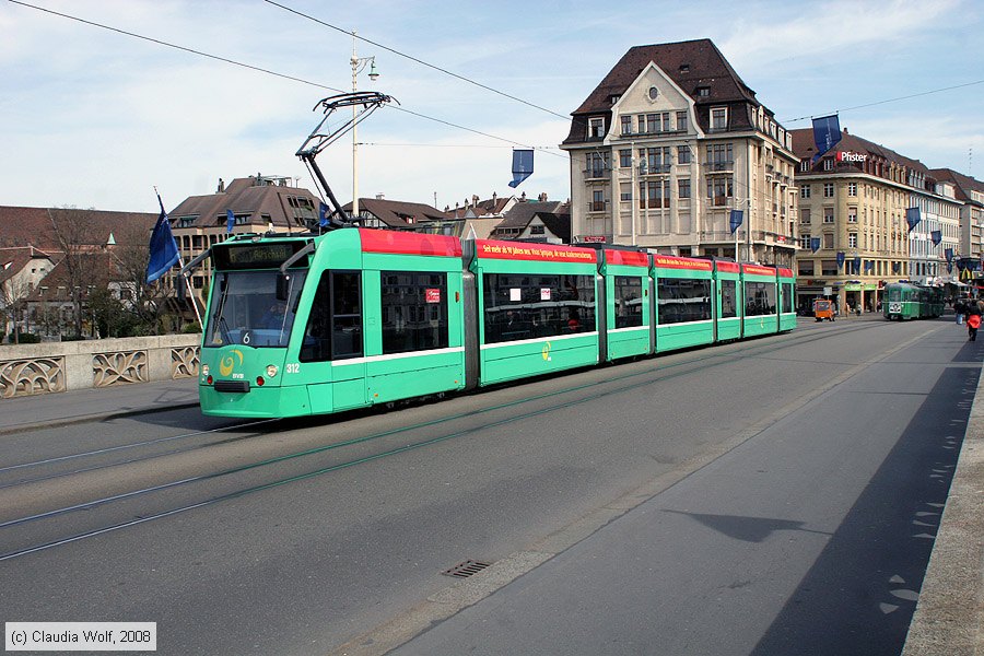 Basel - Straßenbahn - 312
/ Bild: basel312_cw0803300088.jpg