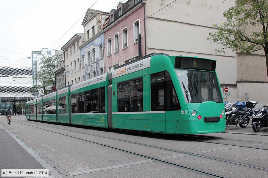Basel - Straßenbahn - 313
/ Bild: basel313_bk1408110209.jpg