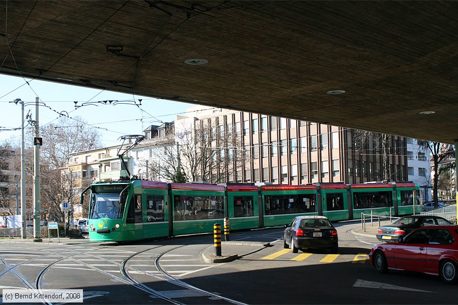 Basel - Straßenbahn - 314
/ Bild: basel314_bk0802240402.jpg
