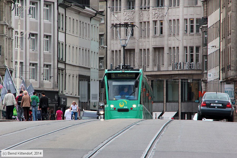 Basel - Straßenbahn - 317
/ Bild: basel317_bk1408110316.jpg