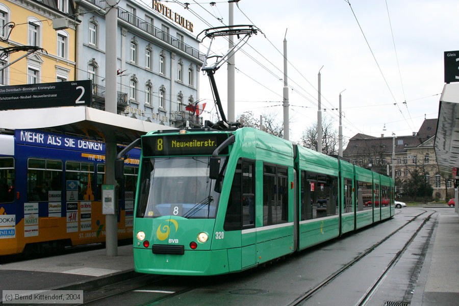 Basel - Straßenbahn - 320
/ Bild: basel320_e0001672.jpg