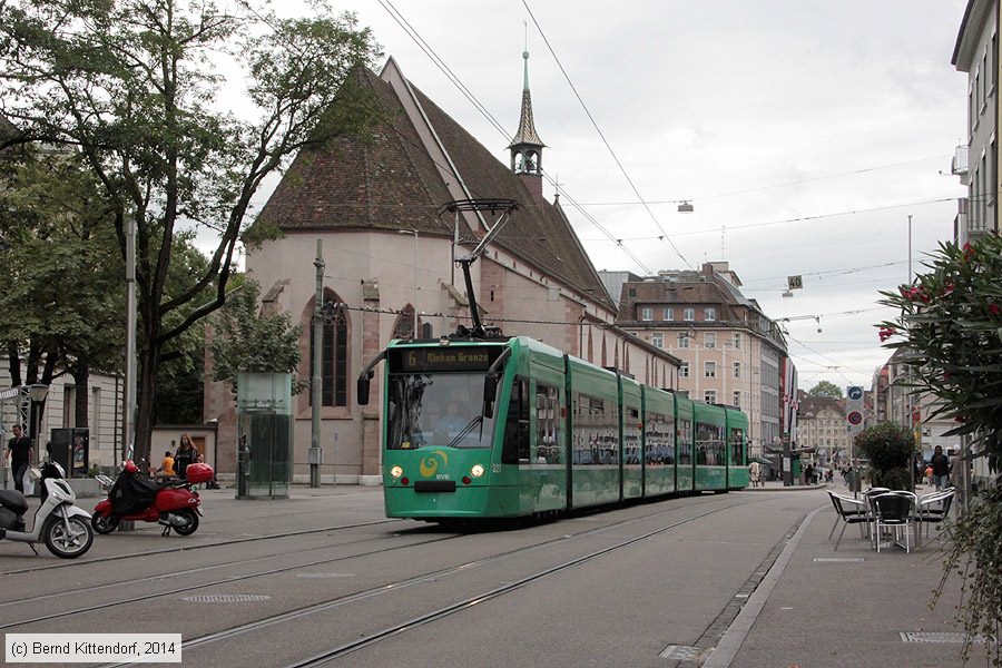 Basel - Straßenbahn - 321
/ Bild: basel321_bk1408110229.jpg