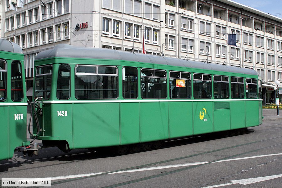 Basel - Straßenbahn - 1429
/ Bild: basel1429_bk0803300114.jpg