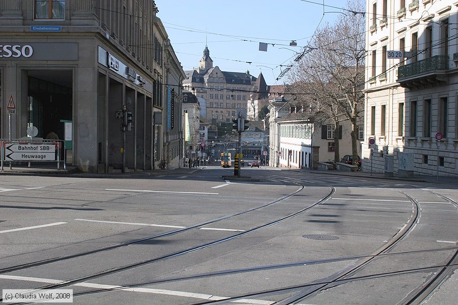 Basel - Straßenbahn - Anlagen
/ Bild: baselanlagen_cw0802240195.jpg