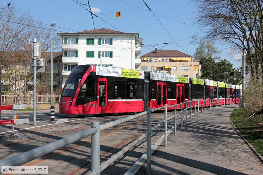 Bern - Straßenbahn - 659
/ Bild: bern659_bk1703280290.jpg