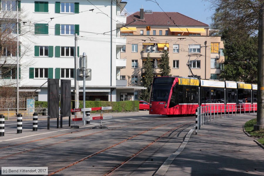 Bern - Straßenbahn - 664
/ Bild: bern664_bk1703280284.jpg