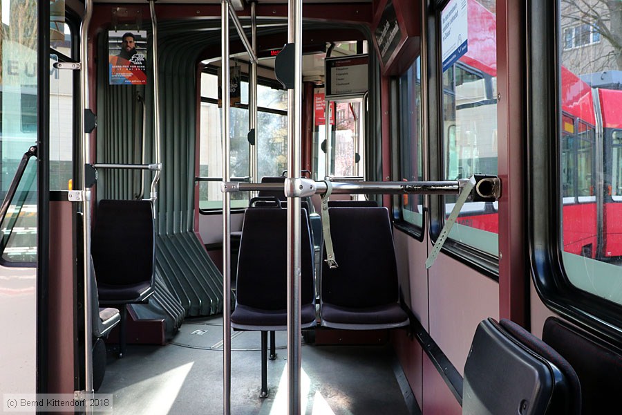 Bern - Straßenbahn - 736 - Innenansicht
/ Bild: bern736_bk1804050225.jpg