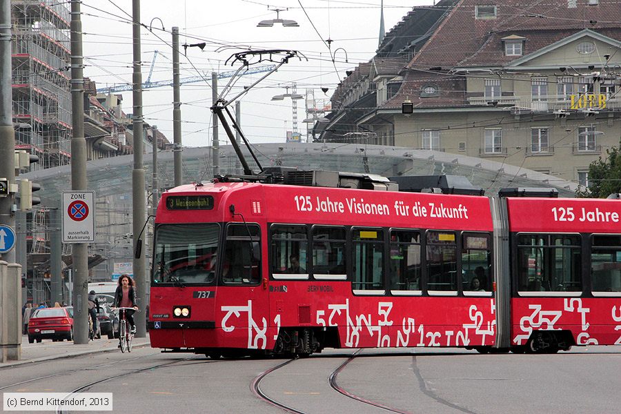 Bern - Straßenbahn - 737
/ Bild: bern737_bk1310020100.jpg