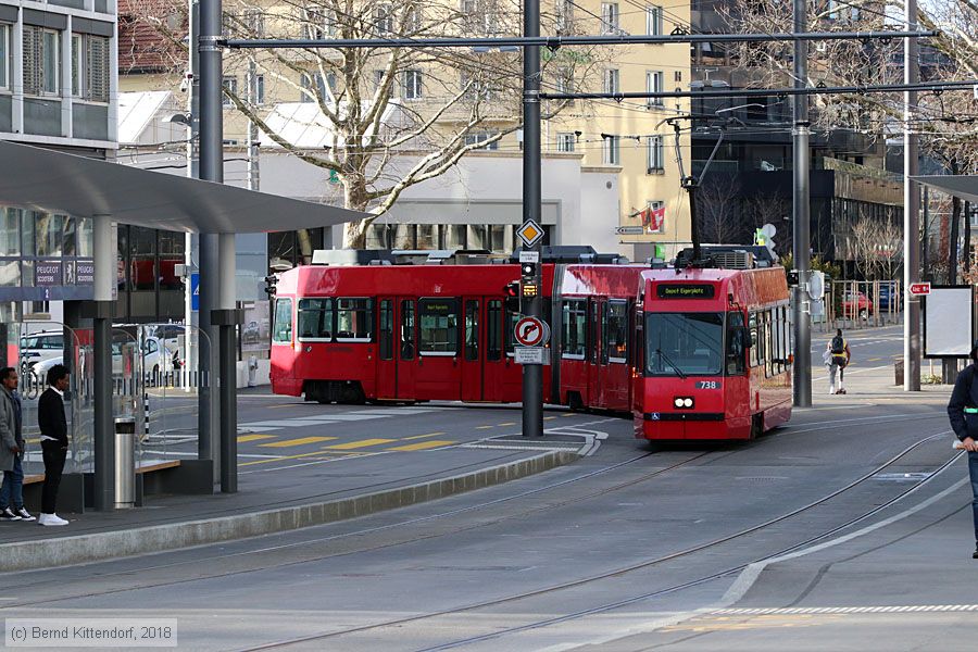 Bern - Straßenbahn - 738
/ Bild: bern738_bk1804050267.jpg