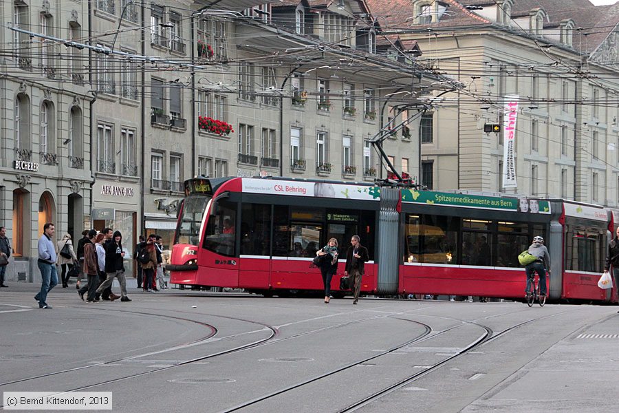 Bern - Straßenbahn - 752
/ Bild: bern752_bk1310020565.jpg Bern - Straßenbahn - 752
/ Bild: bern752_bk1310020565.jpg