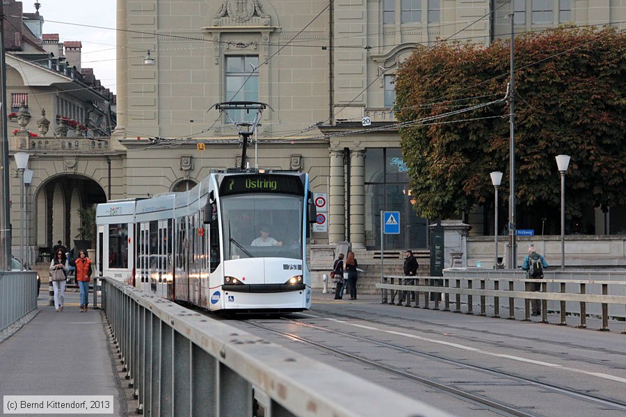 Bern - Straßenbahn - 753
/ Bild: bern753_bk1310020550.jpg