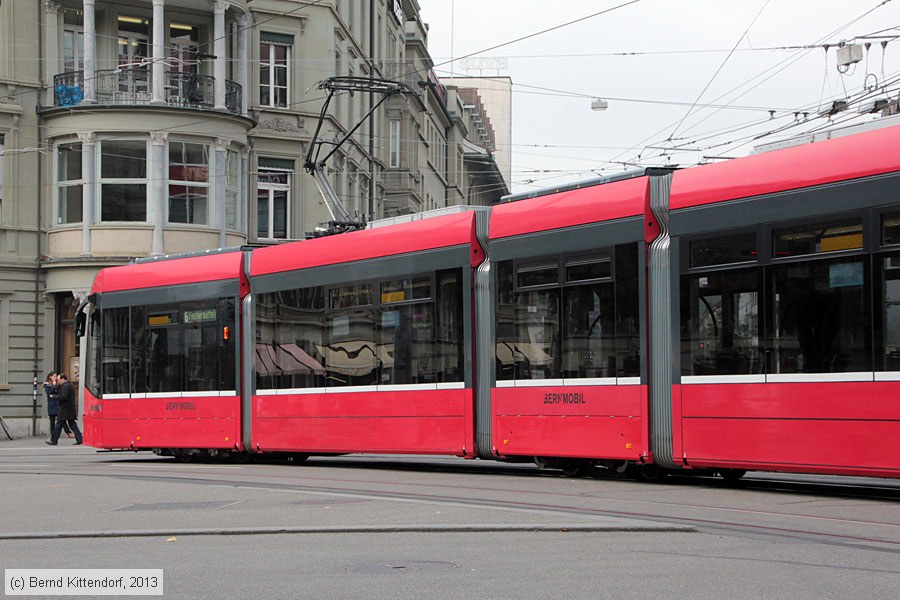 Bern - Straßenbahn - 762
/ Bild: bern762_bk1310020139.jpg