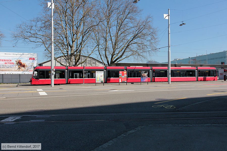 Bern - Straßenbahn - 762
/ Bild: bern762_bk1703270063.jpg