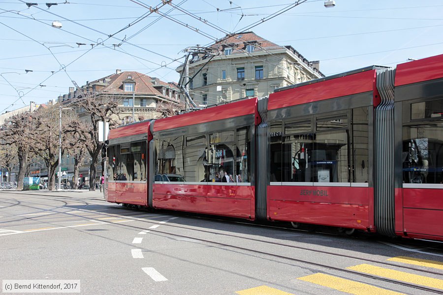 Bern - Straßenbahn - 762
/ Bild: bern762_bk1703290159.jpg
