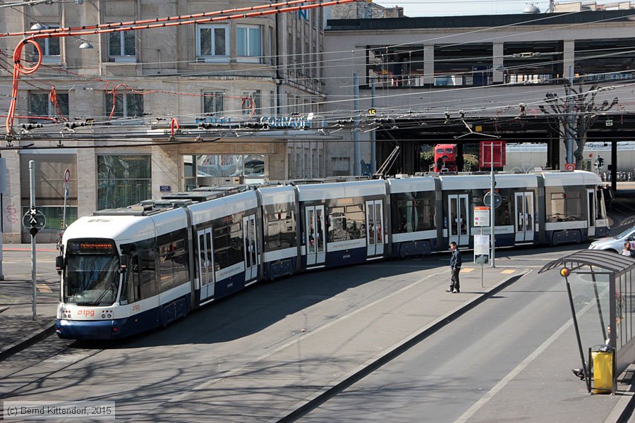 Tram Genève - 885
/ Bild: genf885_bk1504080183.jpg