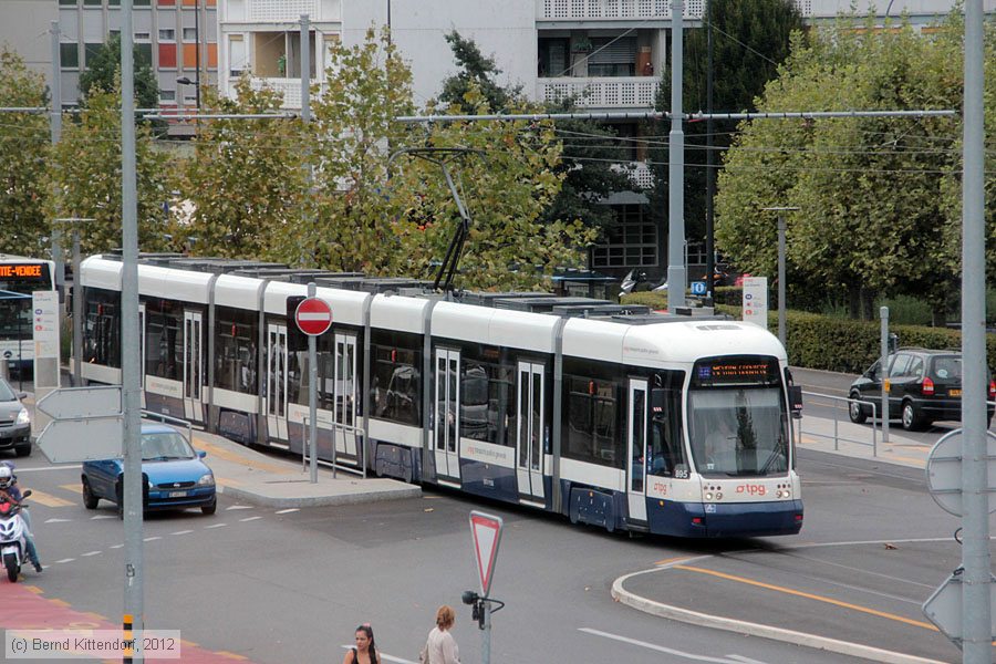Tram Genève - 895
/ Bild: genf895_bk1208240045.jpg Tram Genève - 895
/ Bild: genf895_bk1208240045.jpg
