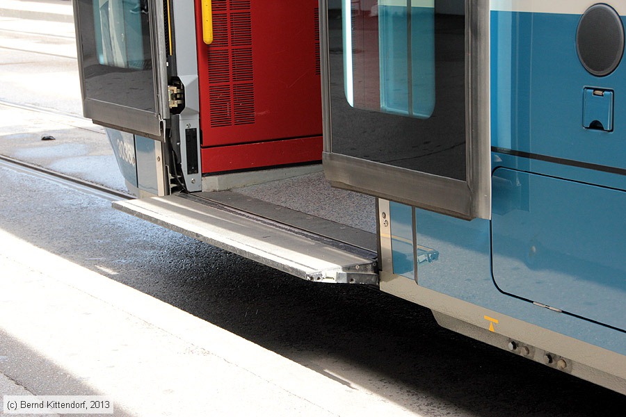 Z&uuml;rich - Stra&szlig;enbahn - 3036
/ Bild: zuerich3036_bk1309170318.jpg