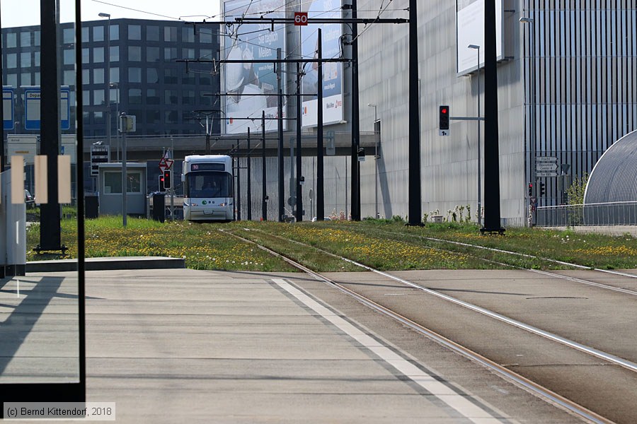 Zürich - Straßenbahn - 3070
/ Bild: zuerich3070_bk1804220248.jpg