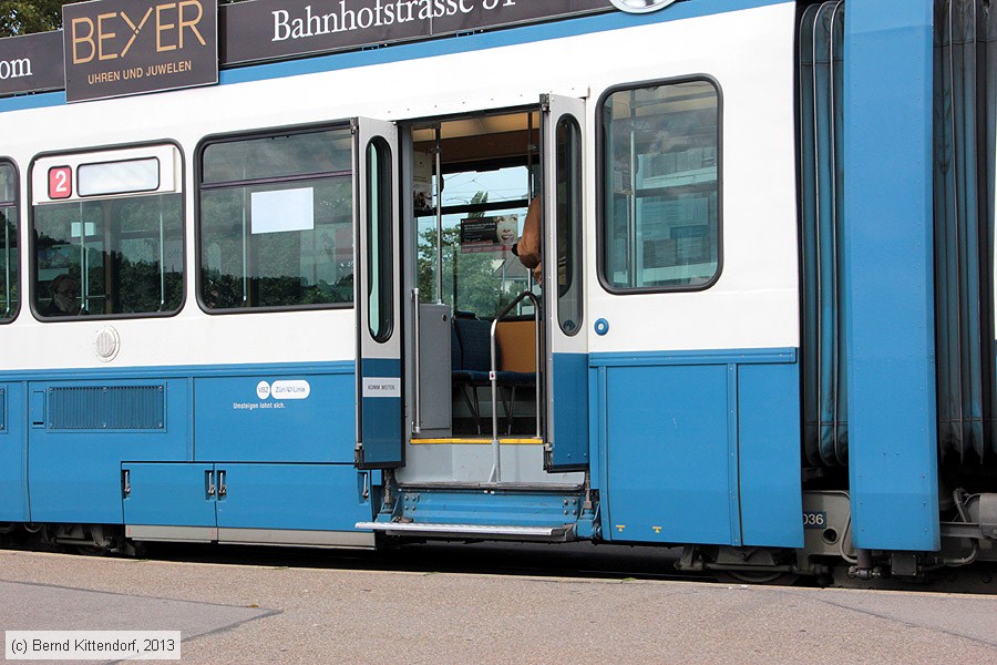 Zürich - Straßenbahn - 2042
/ Bild: zuerich2042_bk1309170371.jpg