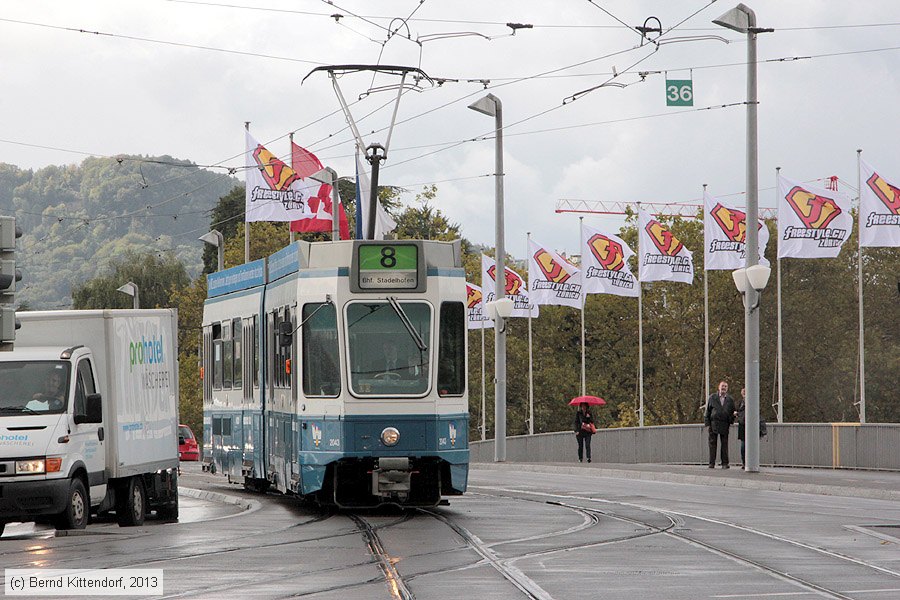 Zürich - Straßenbahn - 2043
/ Bild: zuerich2043_bk1309170452.jpg