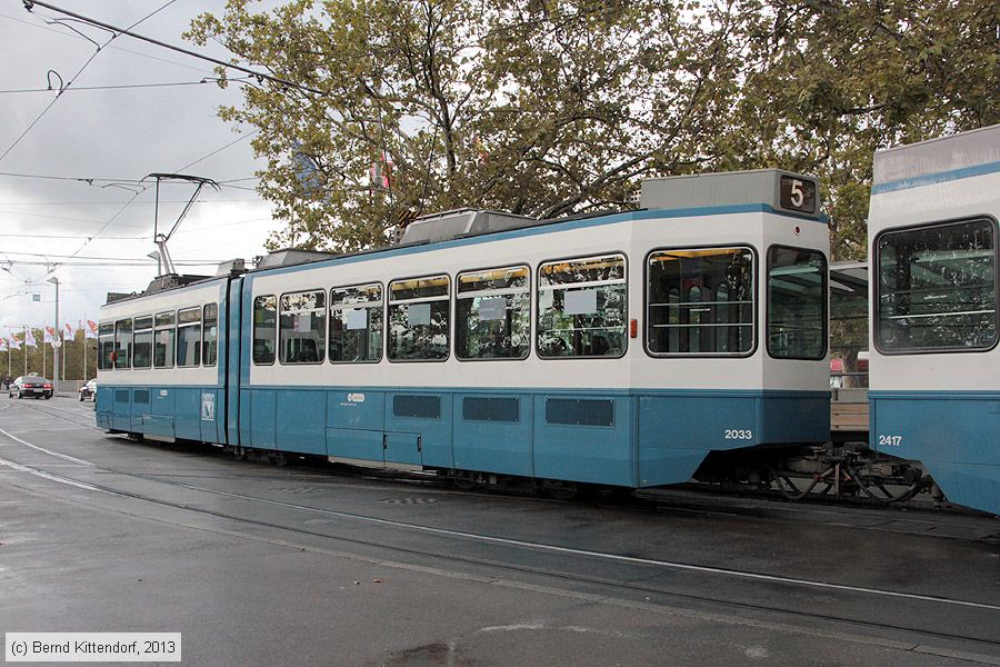 Zürich - Straßenbahn - 2033
/ Bild: zuerich2033_bk1309170451.jpg