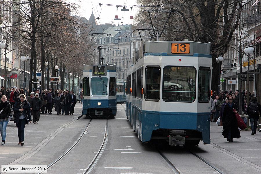 Zürich - Straßenbahn - 2034
/ Bild: zuerich2034_bk1403110521.jpg