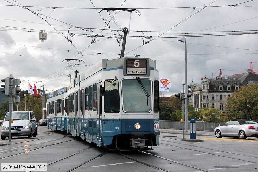Z&uuml;rich - Stra&szlig;enbahn - 2097
/ Bild: zuerich2097_bk1309170490.jpg