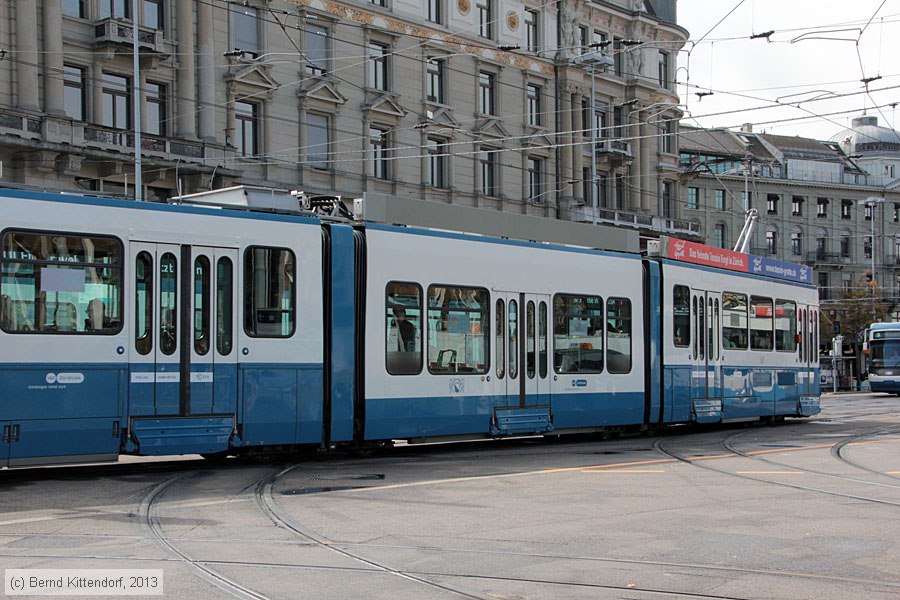 Zürich - Straßenbahn - 2101
/ Bild: zuerich2101_bk1309170286.jpg