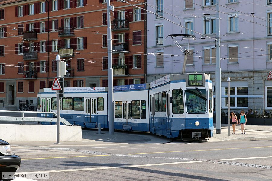 Zürich - Straßenbahn - 2103
/ Bild: zuerich2103_bk1804240506.jpg